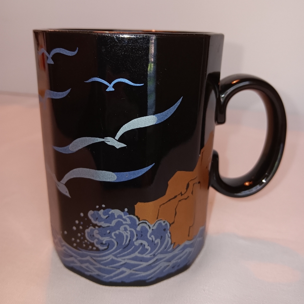 Otagiri Vtg. Black Mug With Seagulls & Seascape